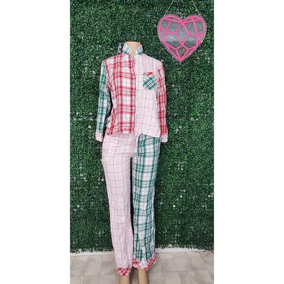 Victoria's Secret pajamas - Picture 1 of 8